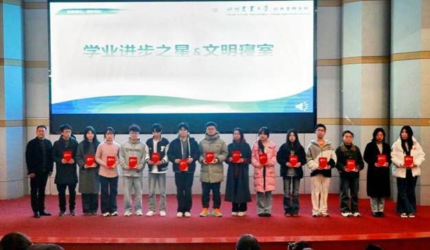 图示, 示意图
中度可信度描述已自动生成:ver1